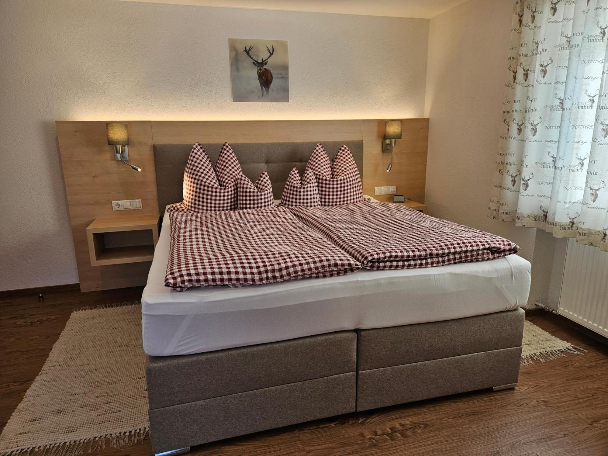 Appartements Waldruh อาเคนเคียร์ค ภายนอก รูปภาพ